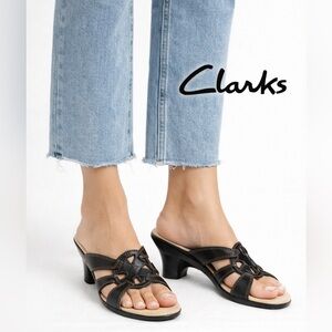 Clarks Black Leather Comfort Slide Sandals Women’s Size 7M